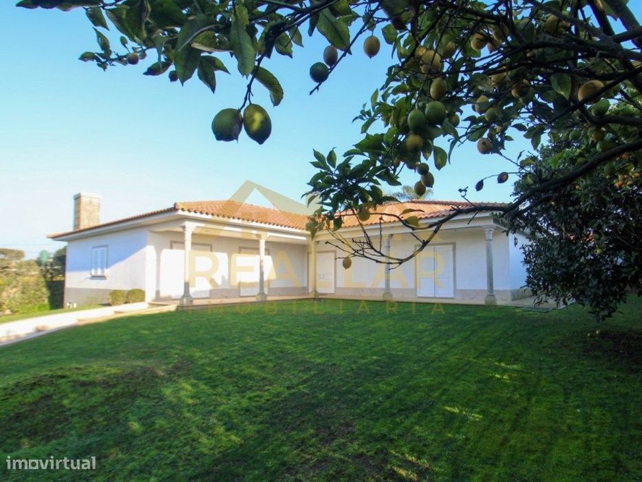 Moradia T4 térrea em Macieira de Rates - Barcelos