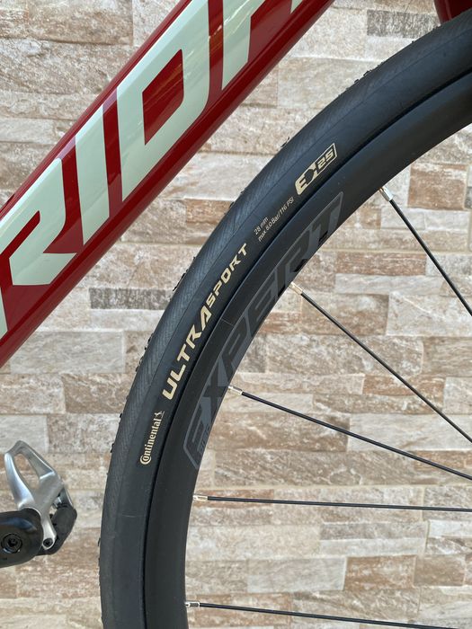 Bicicleta estrada Merida Scultura 4000 S 2025