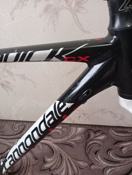 Шосейнік Comanche Strada, шосе. Cannondale quick cx 1, фреймсет