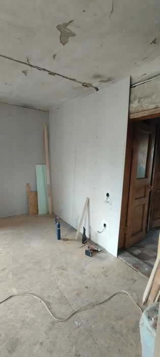 Продам дом,поселок Заики