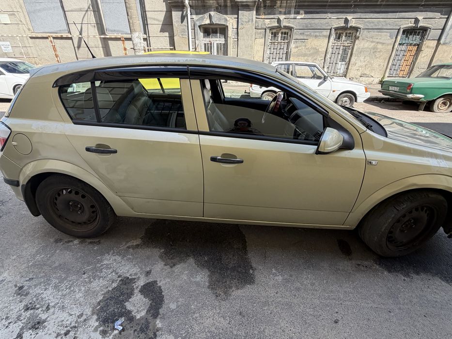 Opel Astra H Автомат