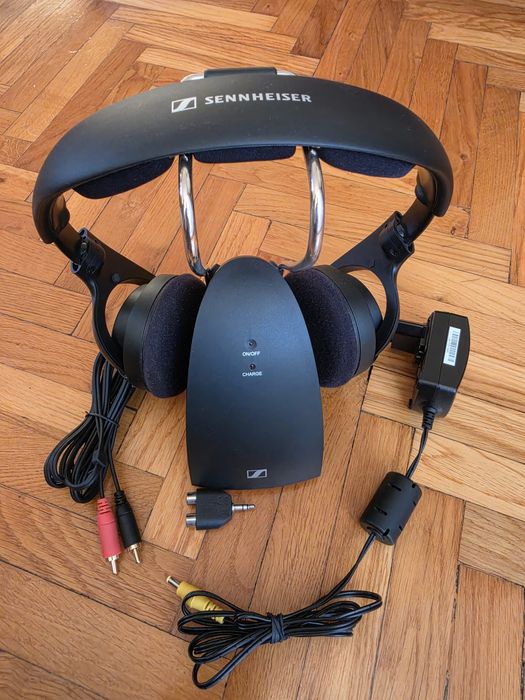 Bezprzewodowe słuchawki do telewizora Sennheiser RS 120 W