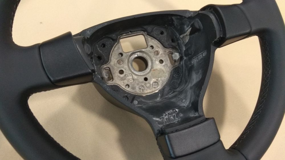 Продам руль WV кадік джета пассат гольф Фольксваген