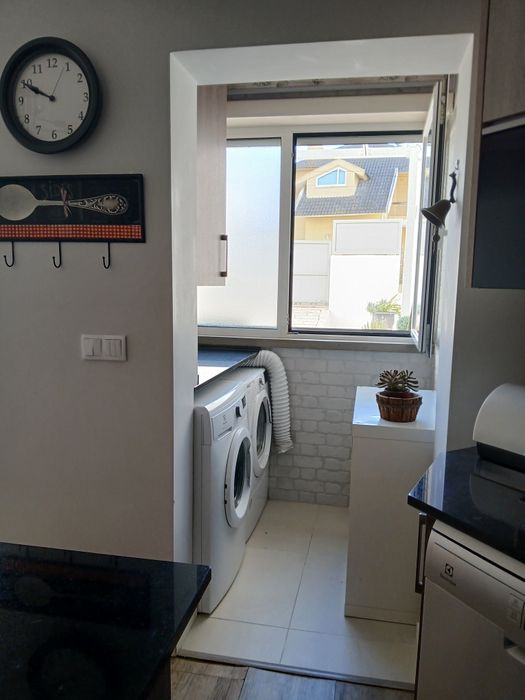 T2 Com Pateo em Alvide