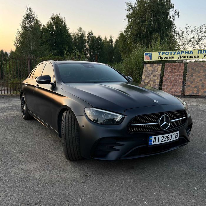 Продам автомобіль Mercedes Benz E Class E350 w213 2021 року