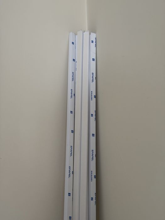 Calha Técnica 20×12,5mm Adesiva Branca Efapel 20 metros no total