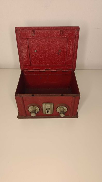 Cofre Antigo Metal Sial Vintage