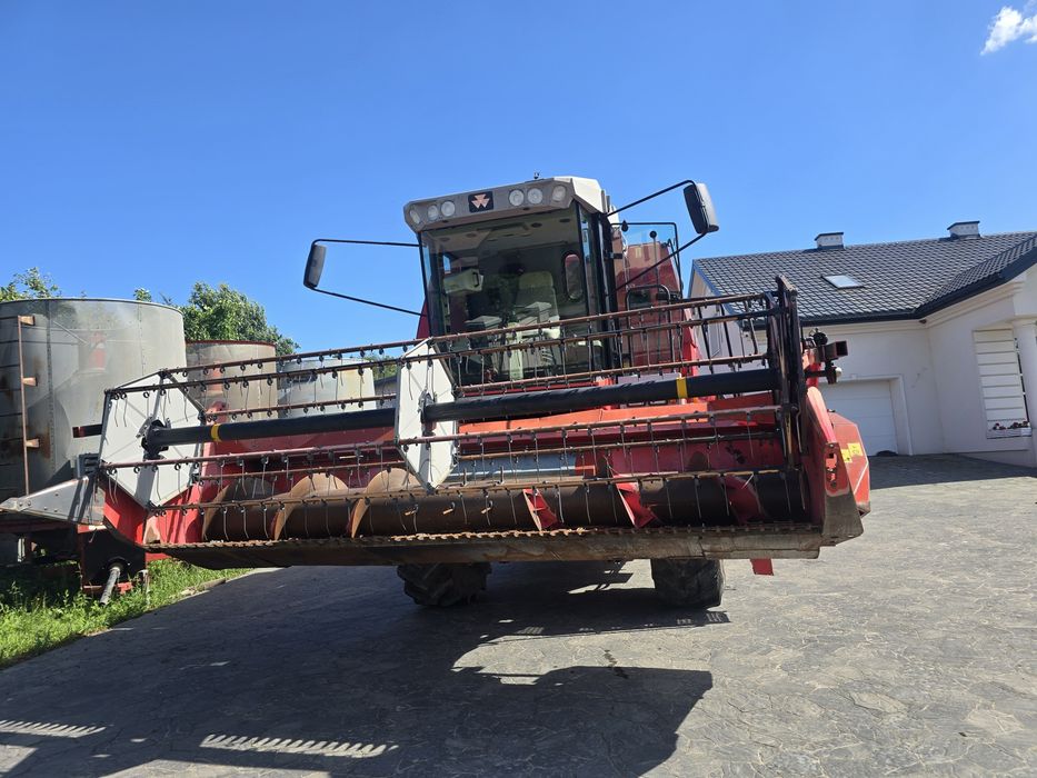 Kombajn zbożowy Massey Ferguson MF 32 heder 4.3m sieczkarnia