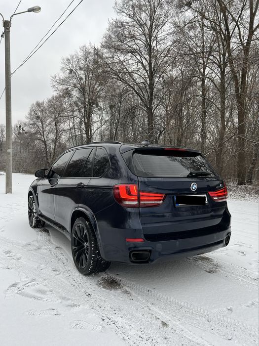 Bmw X5 f15 3.0d M pack под ремонт