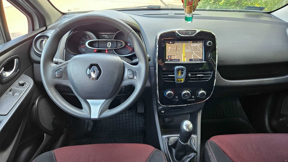 Renault Clio IV 1.5 DCI  Nawigacja Android auto