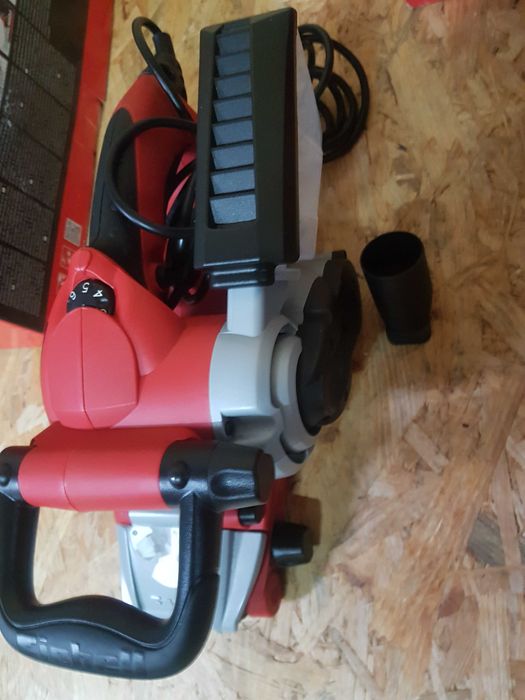 Szlifierka taśmowa Einhell expert te-bs 8540e