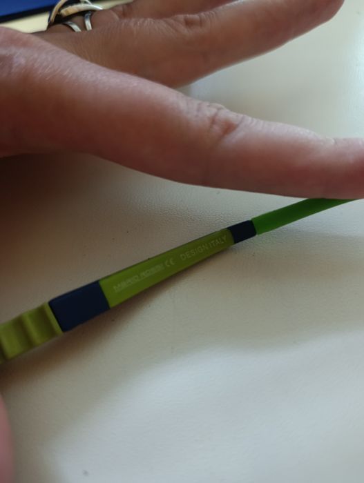 Продам дитячу оправу окуляри!