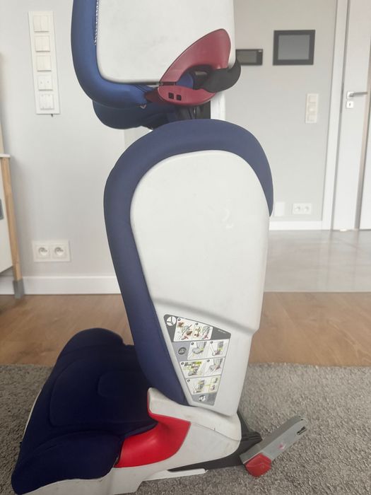 Sprzedam fotelik samochodowy 15-36 kg Romer Britax  kidfix