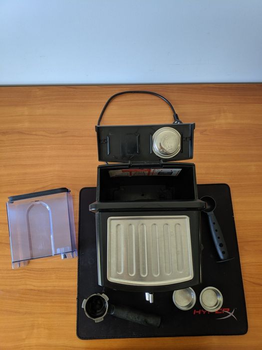 Maquina de café Krups XP4000 para peças