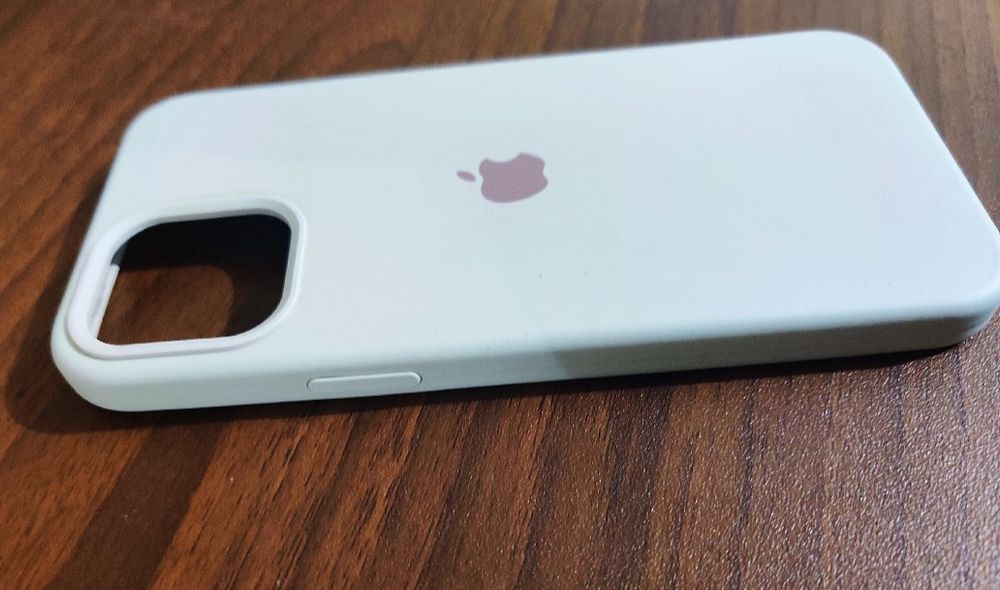 Чохол iPhone 13 Білий
