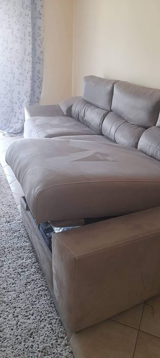 Sofá de 3 Lugares com Chaise Long