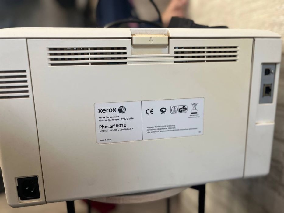 Кольровий принтер Xerox Phaser 6010