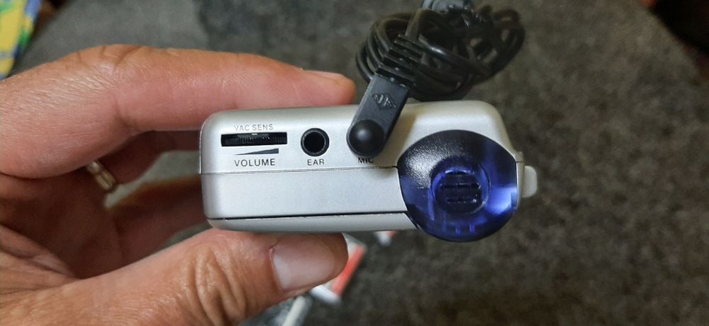 Gravador micro cassetes com micro