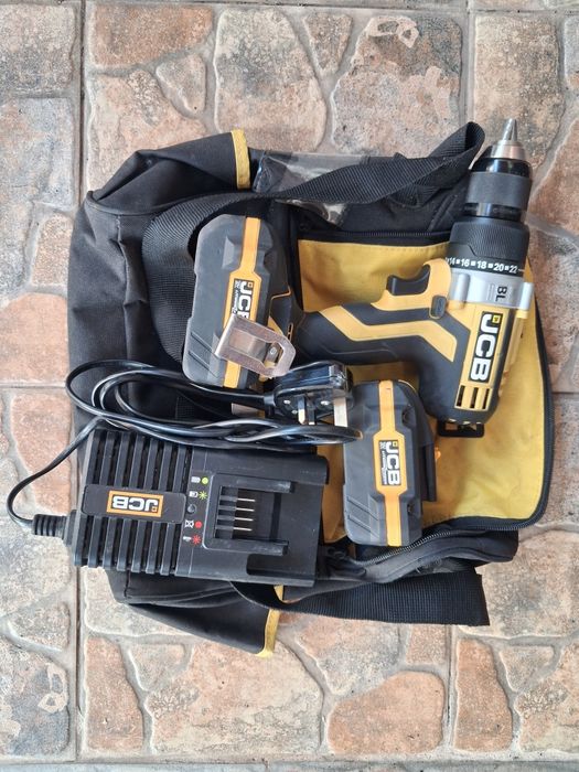 Wkrętarka udarowa bezszczotkowa JCB 20V | 2x Aku + Ładowarka + Torba | Powystawowa