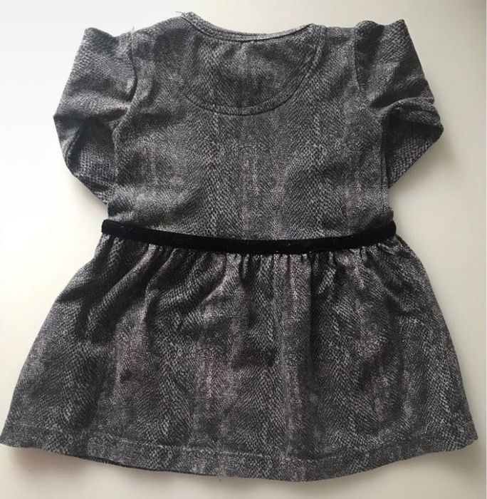 Sukienka... Name It...