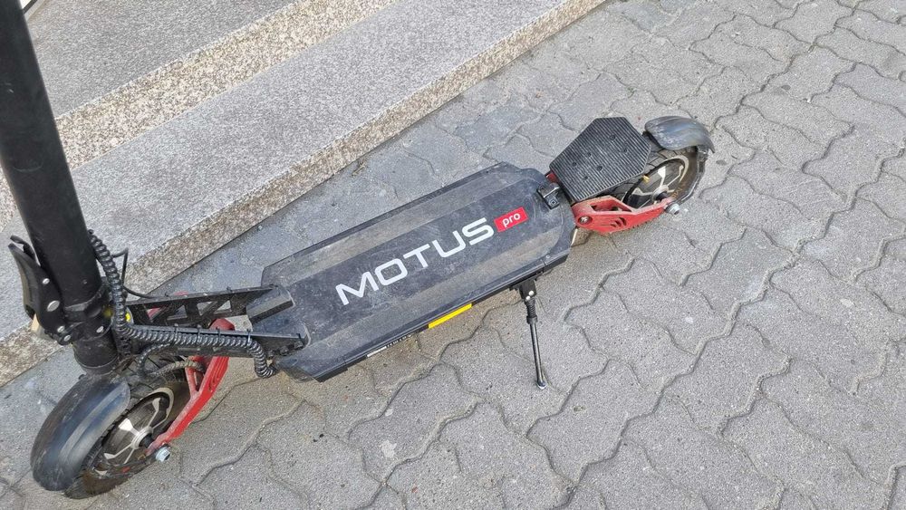 Hulajnoga elektryczna Motus PRO 10 Sport Daytona