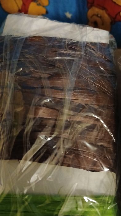 Наповнювач для подарунків .Рафія . Стрічка.