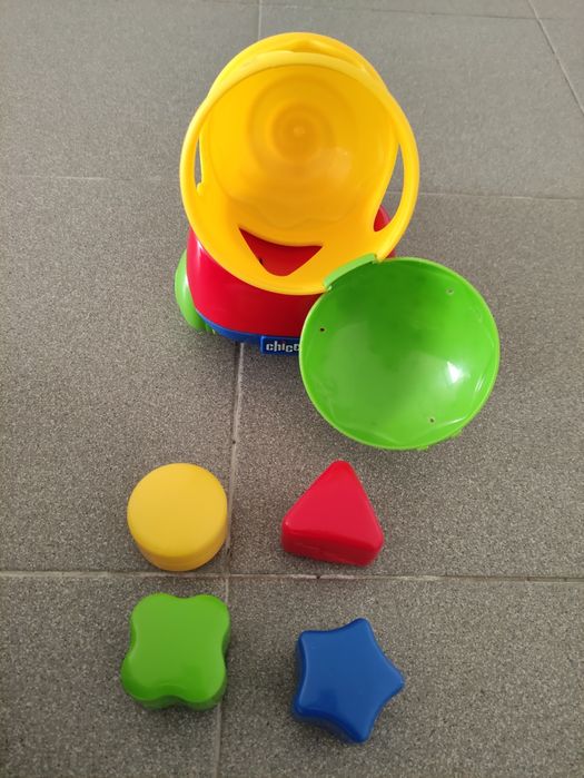 Chicco Carrinho de puxar e Formas