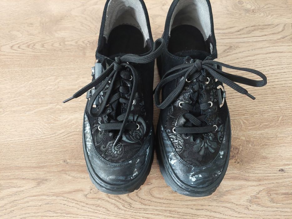 MACIEJKA sneakersy damskie roz.  39
