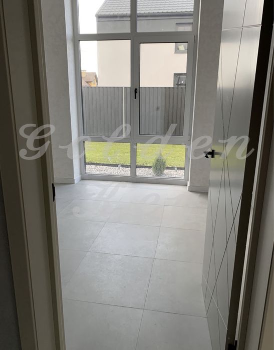 Продам Будинок 186м2,дизайнерськийРЕМОНТ,3 спальні,с.Гора,10кмКиїв