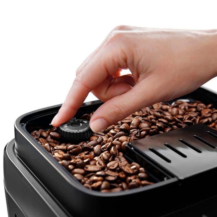 Ekspres do kawy DeLonghi Magnifica Evo