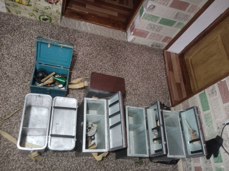 Ящик для зимней рыбалки Ящик для зимової рибалки
