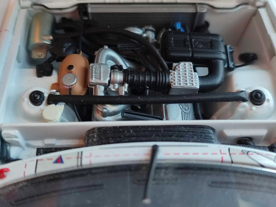 BMW 635 CSi 1:18 AutoArt ETC 1984