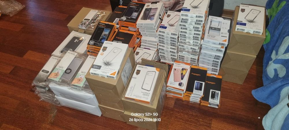Spigen Samsung s9 s9+ s8 iphone
