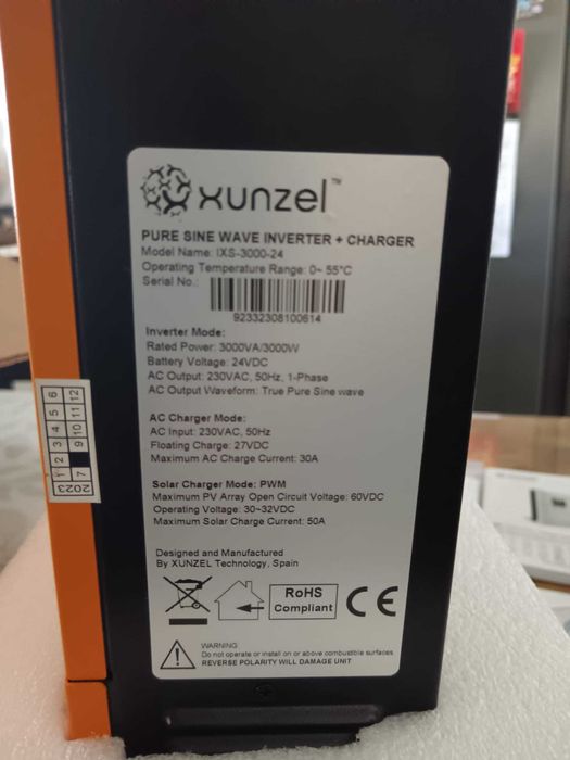 Inversor Xunzel e 2 baterias sistema fotovoltaico