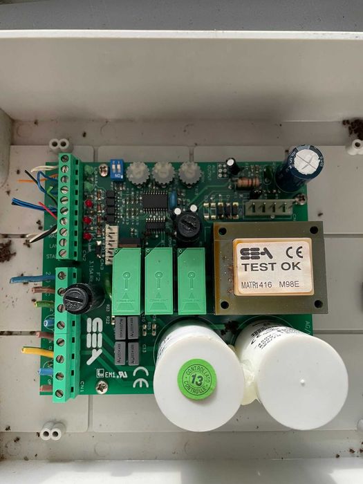 Motor hidráulico para sistemas de abertura de portão - SEA Mini Tank