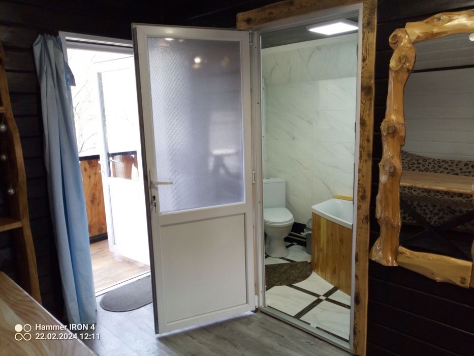 Здається будинок (центр Верховини)