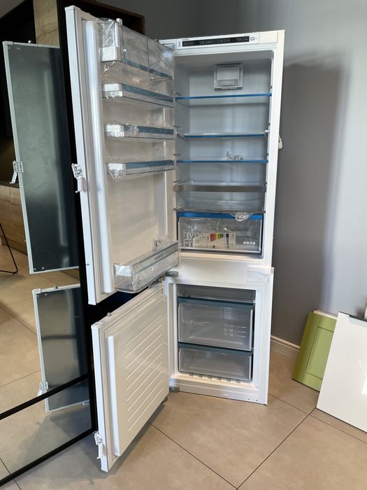 NOWA lodówka chłodziarko-zamrażarka Siemens KI86NADF0