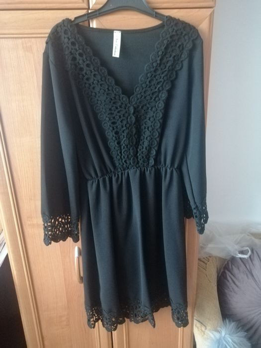 Nowa czarna sukienka rozmiar S