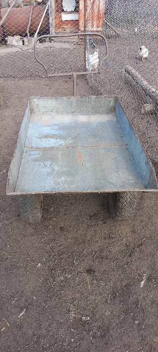 Возик, тачка для городу, саду.