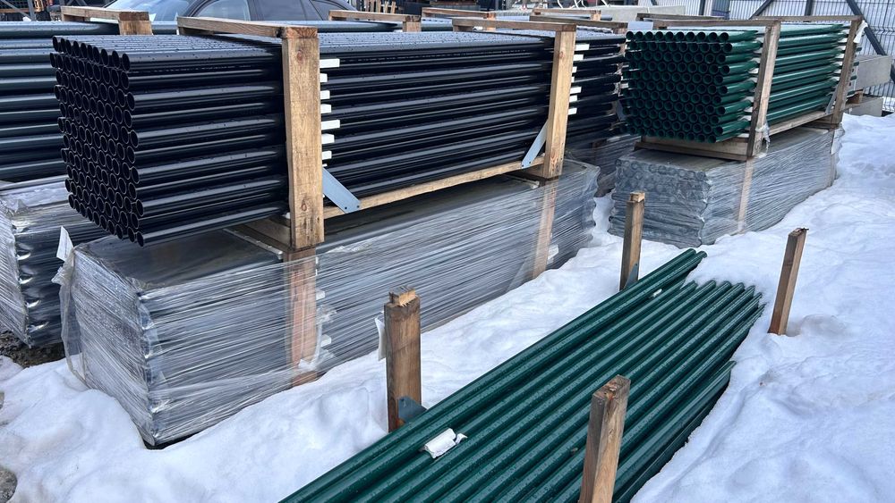 Słupki ogrodzeniowe ocynk + RAL fi 42,4x2mm x2m