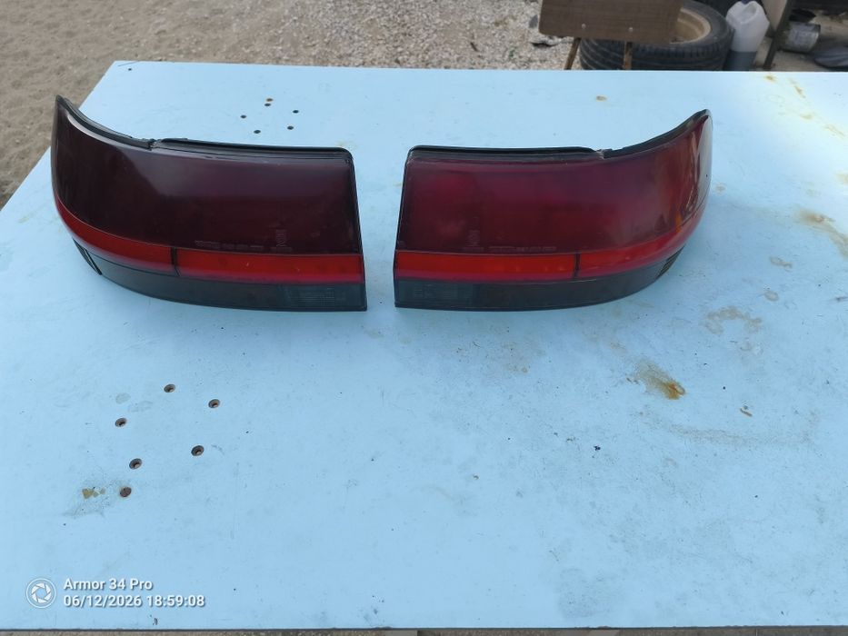 Farolins trazeiros Toyota Corolla liftback 1992