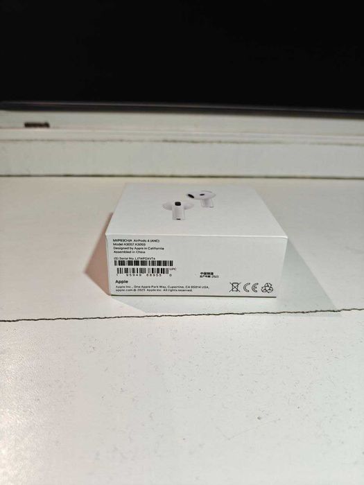 Навушники AirPods 4 ANC
