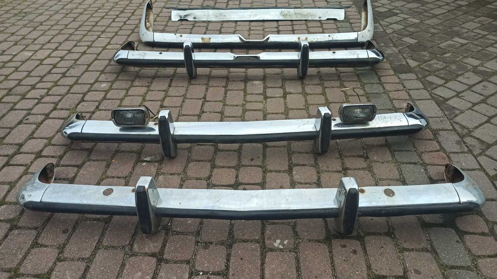 Wloty powietrza słupek Wołga GAZ 24