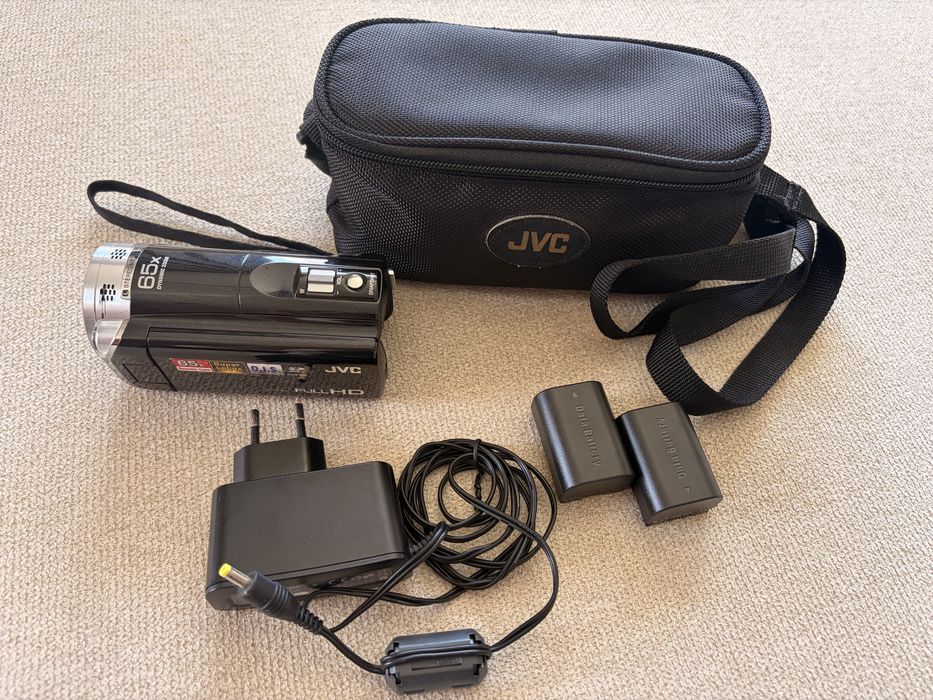 Câmara Video JVC Everio Full HD + 2 baterias + bolsa COMO NOVA