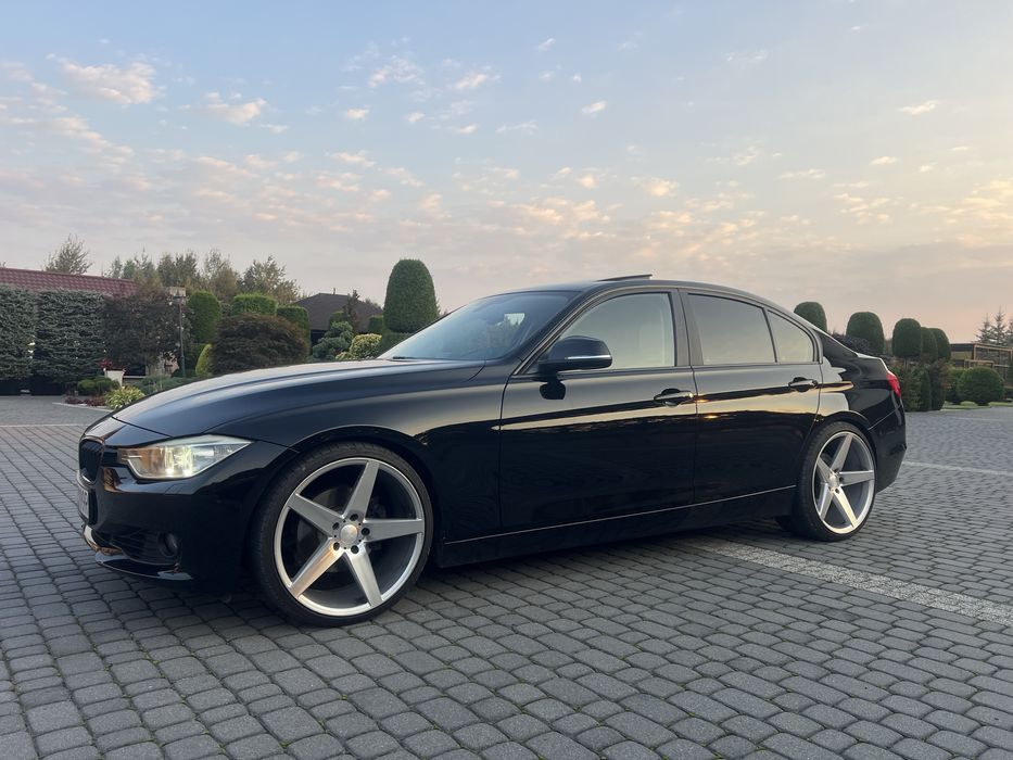 BMW seria 3 328i 245km