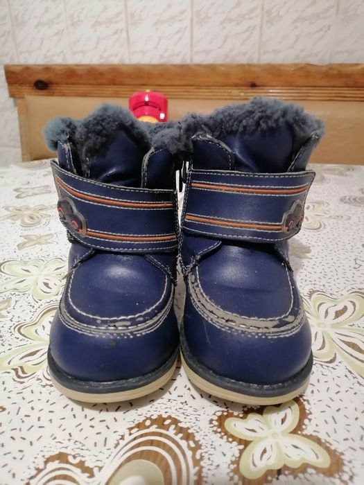 Детские кожаные сапожки на меху