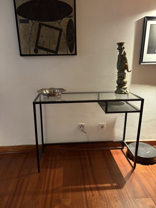 Secretaria em ferro preto