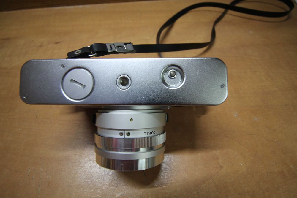 uma lendária câmara Yashica Electro 35 GSN  japonesa de 35mm