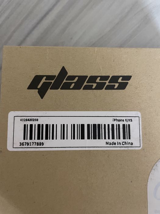 Захисне скло на iPhone x/xs 4шт