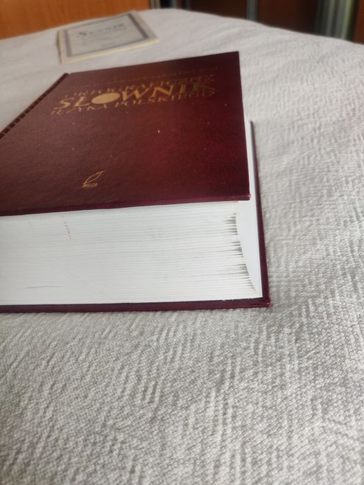 Słownik ortograficzny r.2000 twarda oprawa